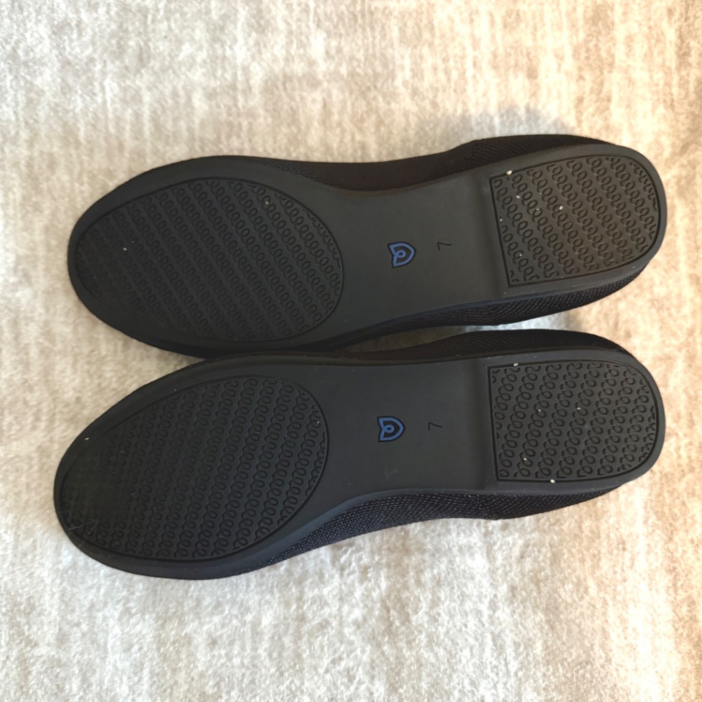 Rothy’s Loafer in Solid Black - Picture 3 of 3